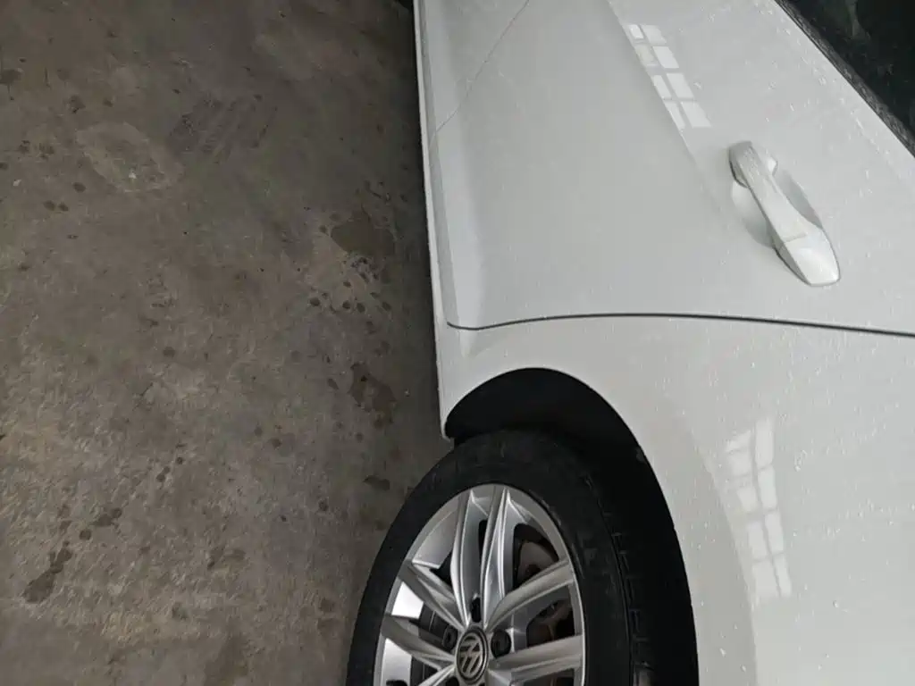 Volkswagen Golf — миниатюра 22
