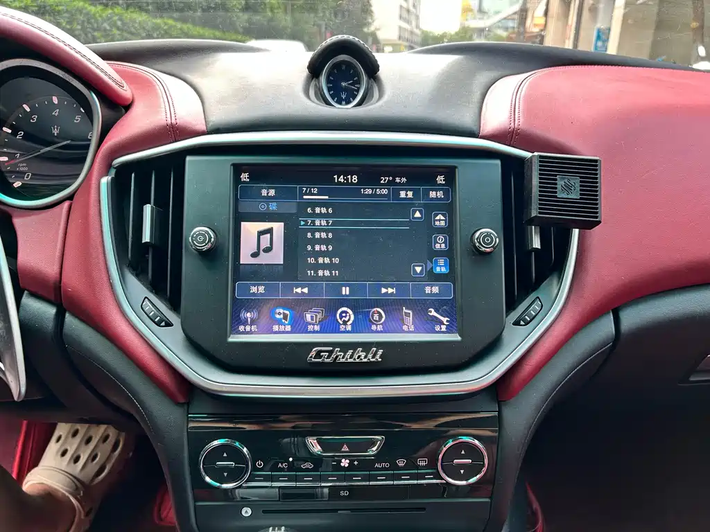 Maserati Ghibli — миниатюра 10