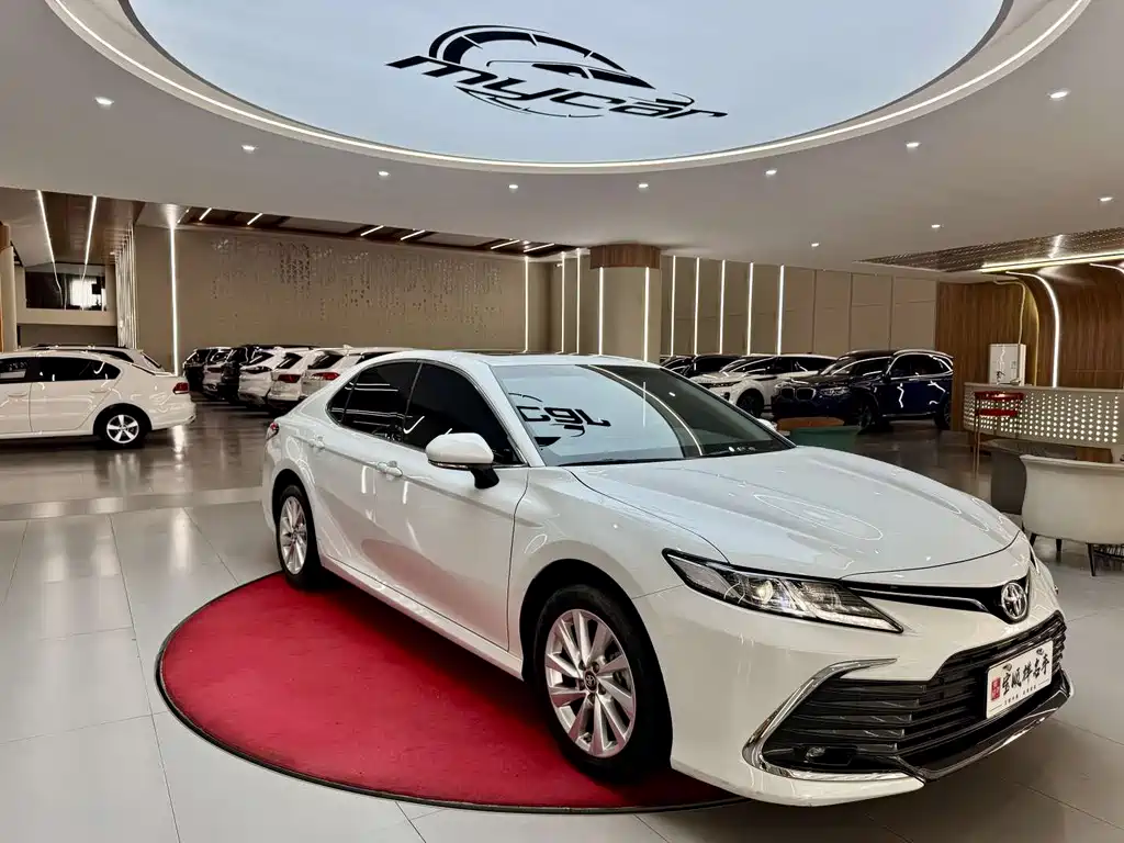 Toyota Camry 2023 2.0GVP Lead