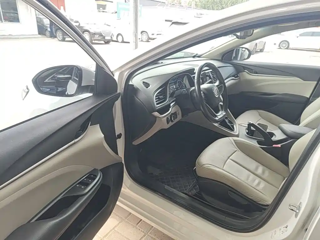 Buick Excelle — миниатюра 16