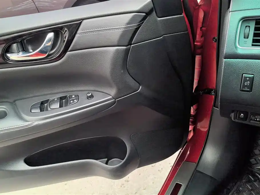 Nissan Tiida 2021 1.6L CVT