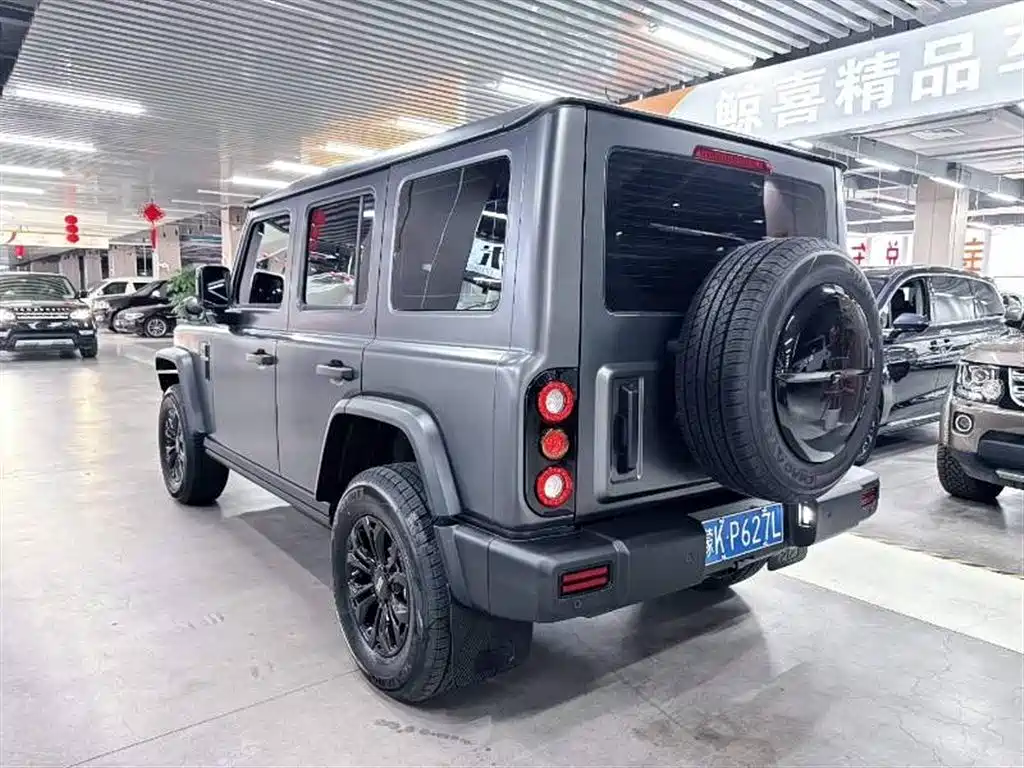 212 T01 2025 2.0T