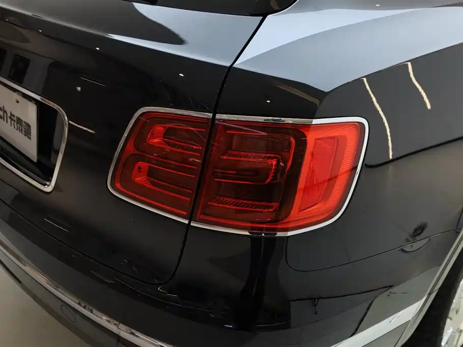 Bentley Bentayga — фотографии объявления, Фото 15