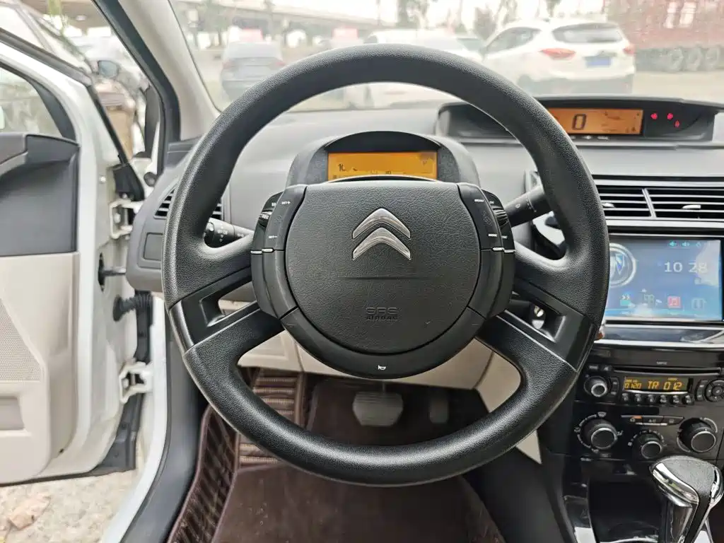 Citroen C-Quatre — миниатюра 11