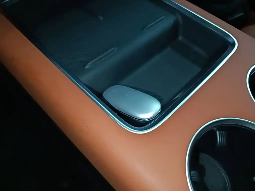 Li Auto Li L7 — миниатюра 9