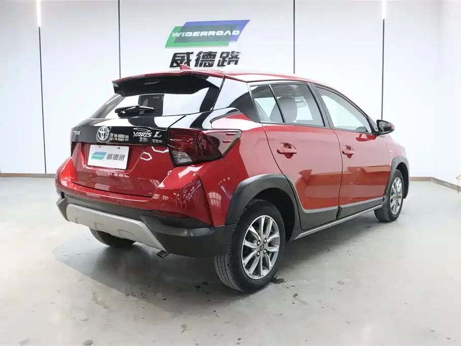 TOYOTA YARIS L ZHIXUAN