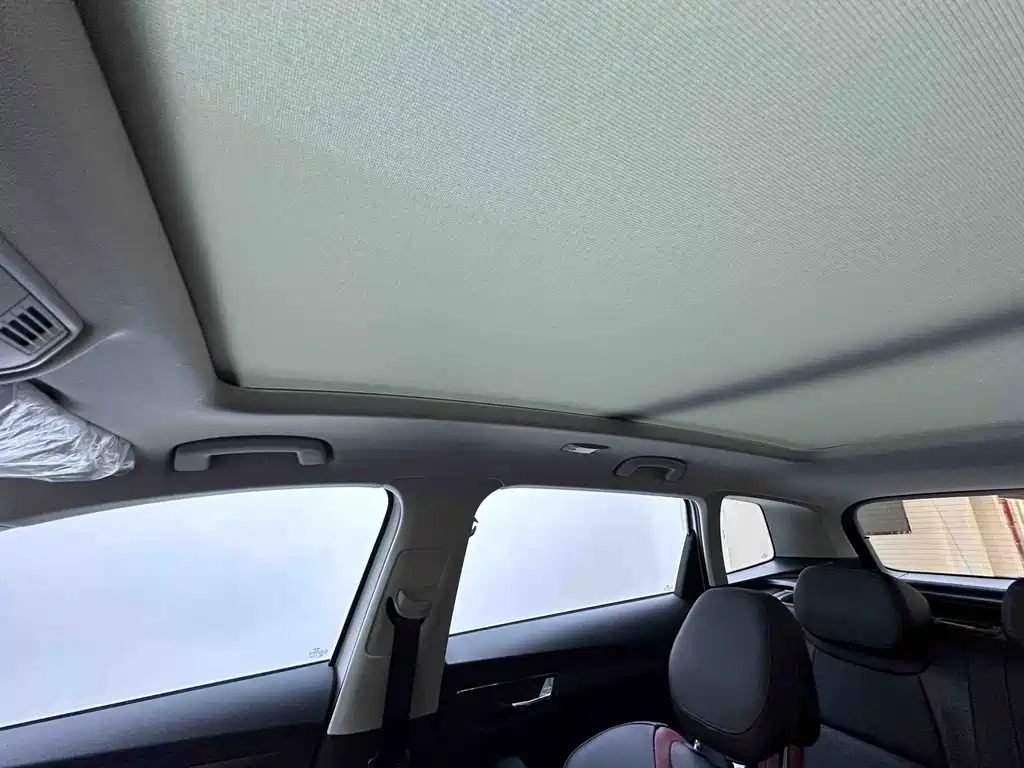 Skoda Karoq — миниатюра 15