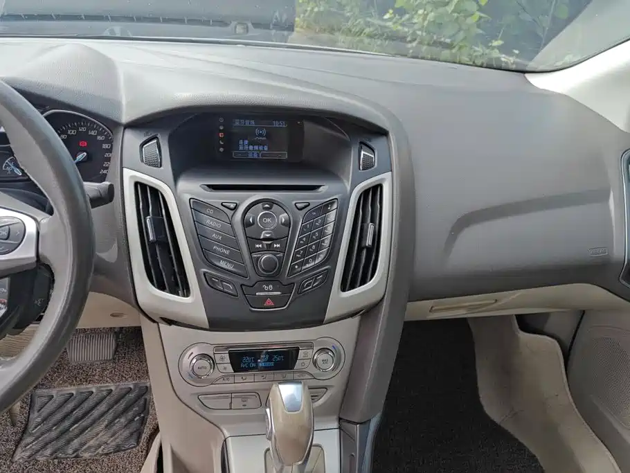 Ford Focus — миниатюра 13