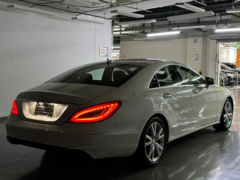 Mercedes-Benz CLS 2012 CLS 300 CGI