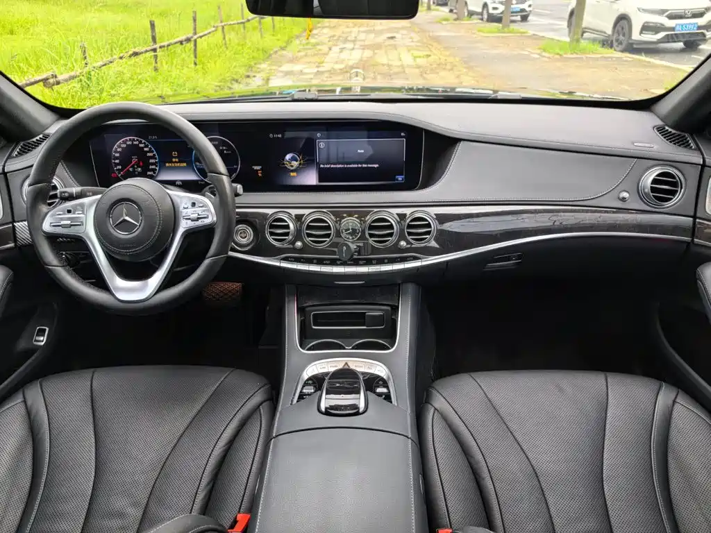 Mercedes-Benz S-Class — миниатюра 13