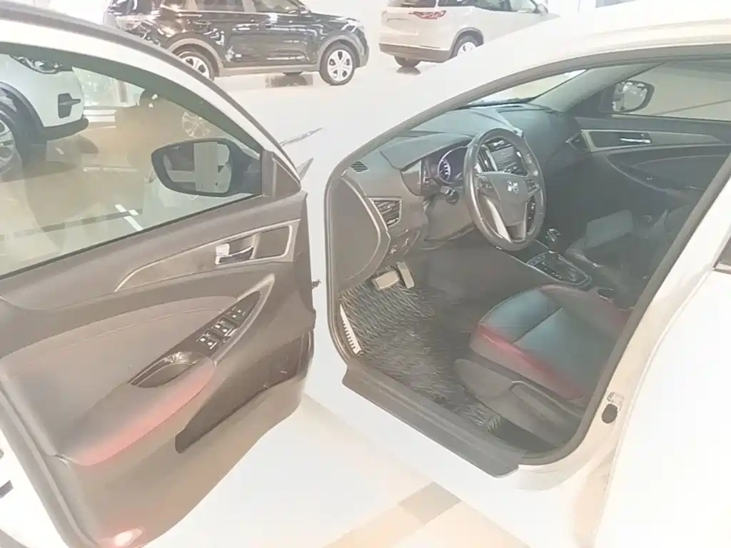 Changan Eado XT — миниатюра 16