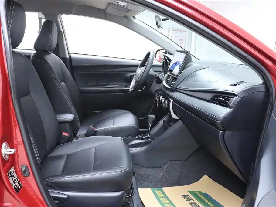 TOYOTA YARIS L ZHIXUAN