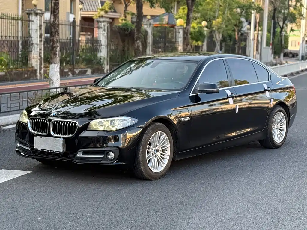 Купить BMW 5 Series