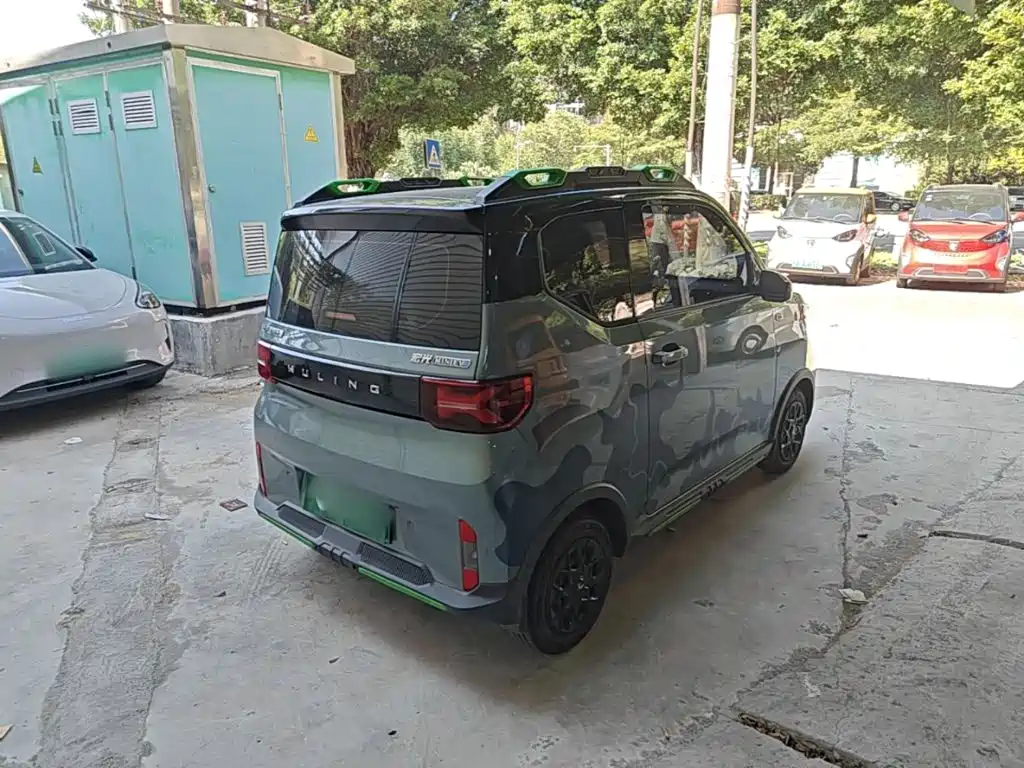 Wuling MINIEV — миниатюра 7
