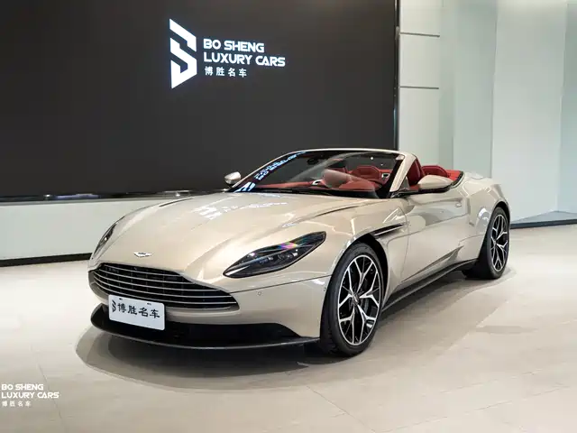 Aston Martin DB11