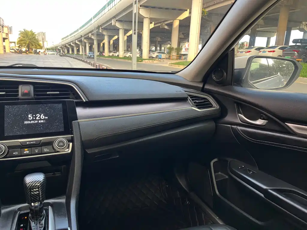 Honda Civic — миниатюра 11