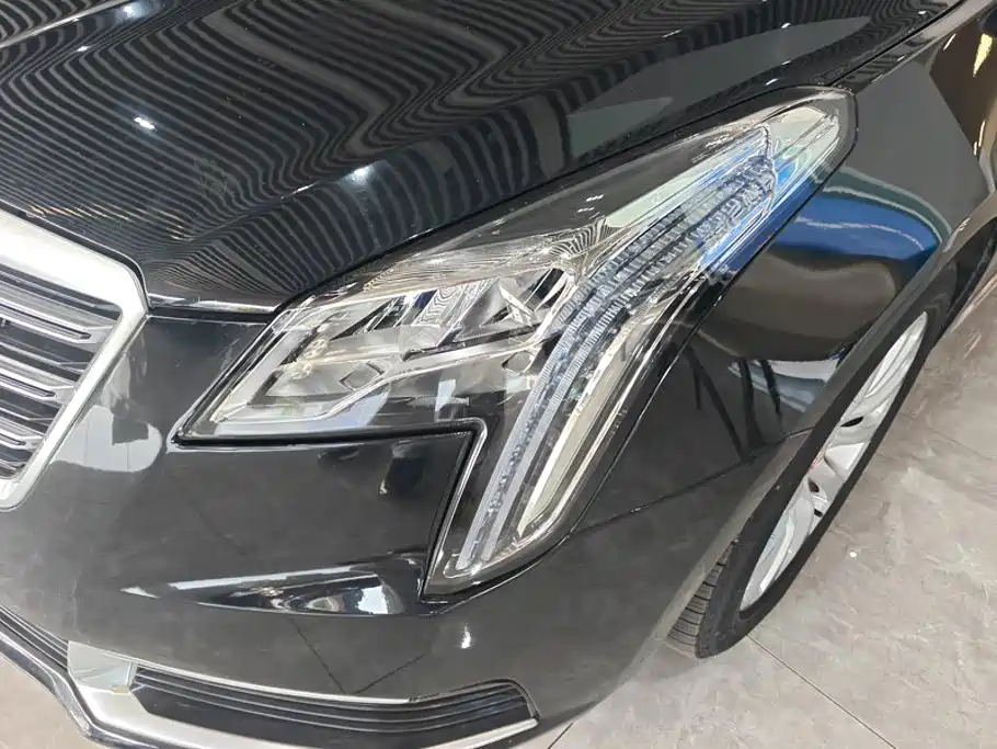 Cadillac XTS — миниатюра 5