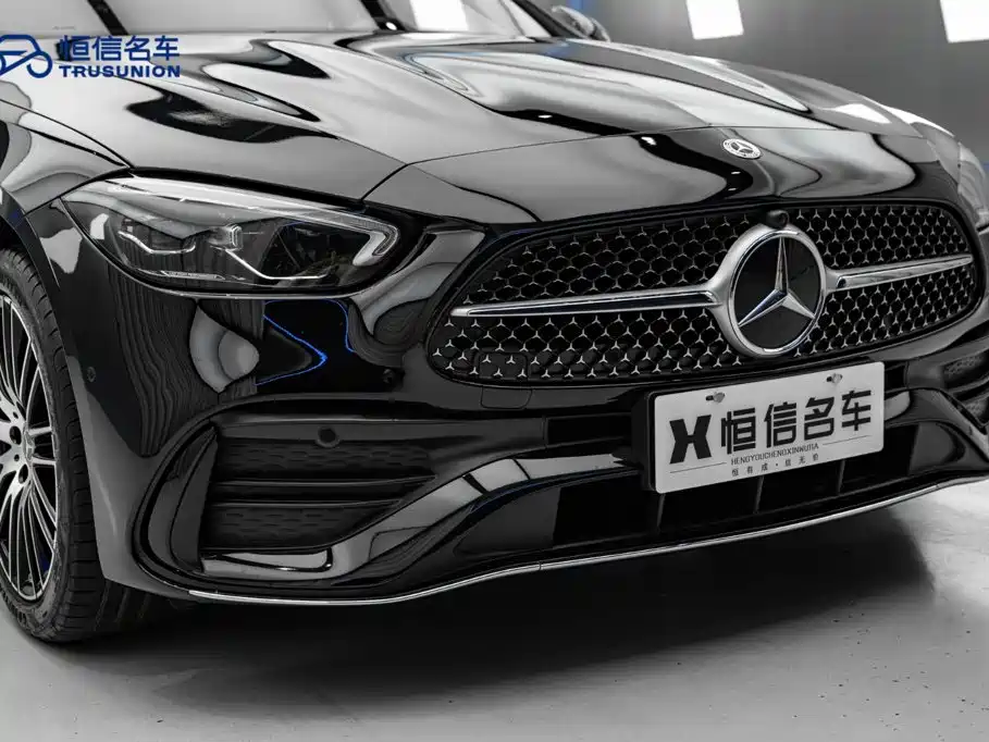 Mercedes-Benz C-Class — миниатюра 9