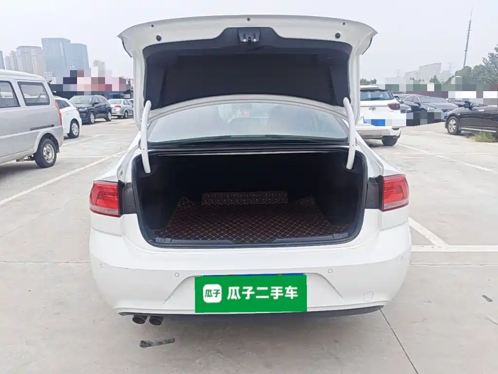 Volkswagen Lamando — миниатюра 19