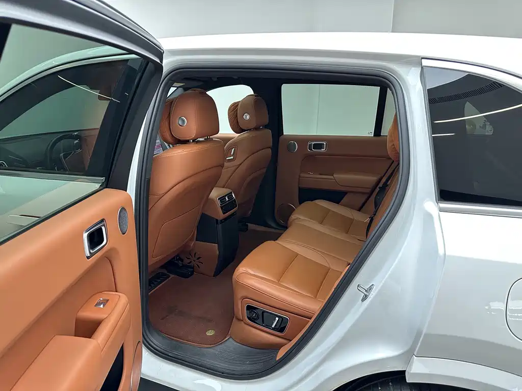 Li Auto Li L7 — миниатюра 17