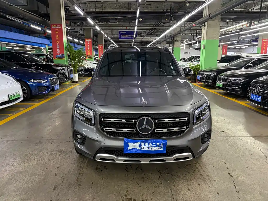 Mercedes-Benz GLB — миниатюра 2