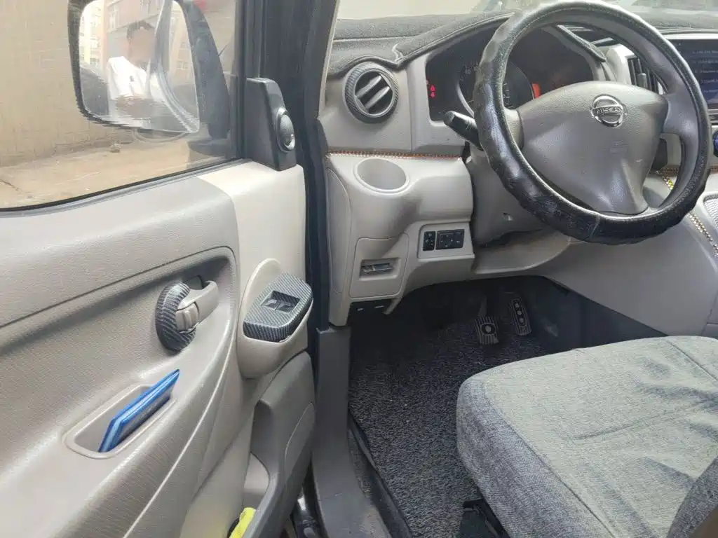 Nissan NV200 — миниатюра 17