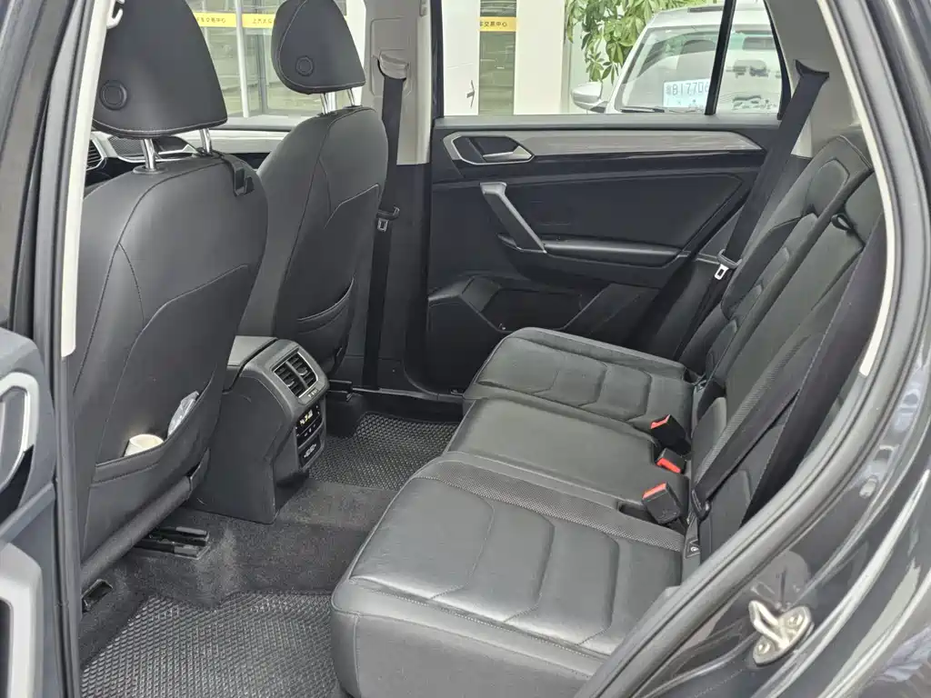 Volkswagen Tayron 2020 330TSI Luxury Smart Connect