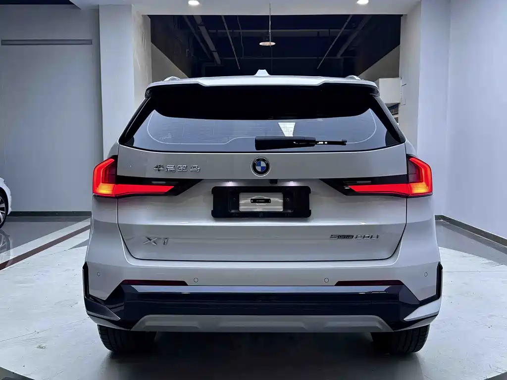 BMW X1 — миниатюра 6