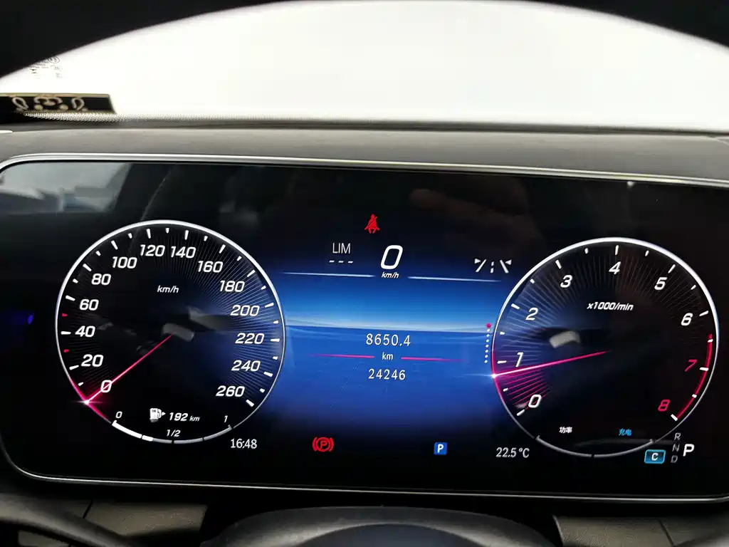Mercedes-Benz GLC — миниатюра 14