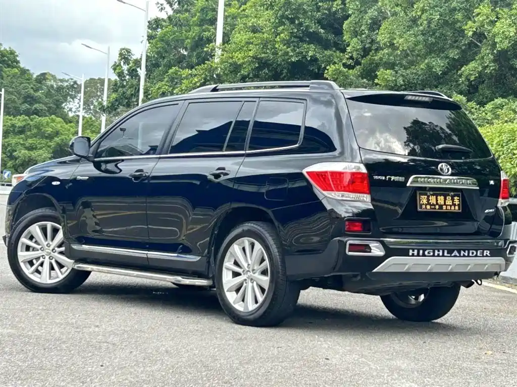 Toyota Highlander 2012 3.5L 7 мест Luxury