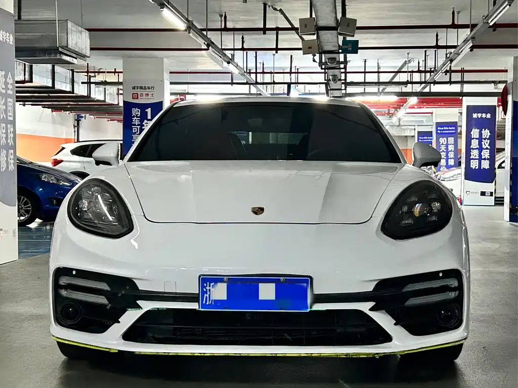 Porsche Panamera — миниатюра 2