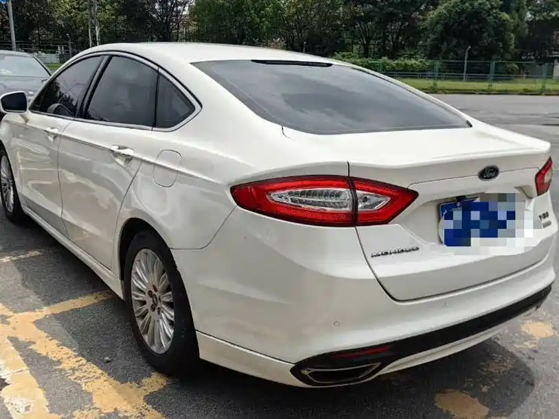 Ford Mondeo — миниатюра 3