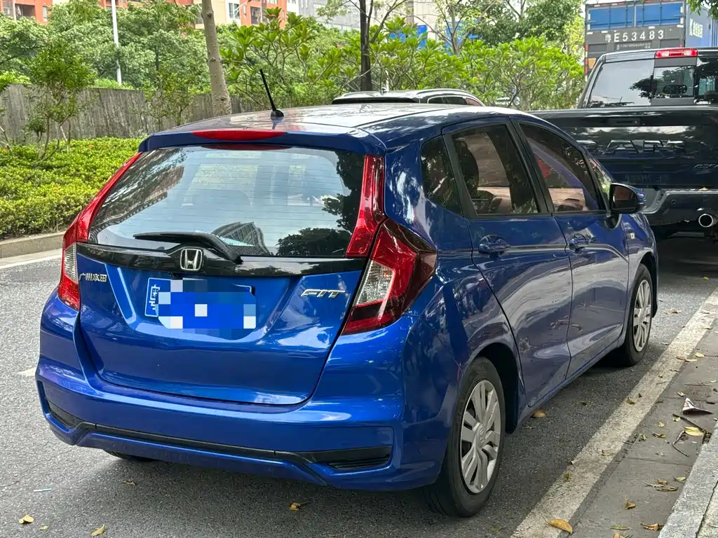 Honda Fit — миниатюра 2