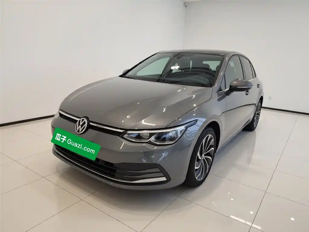 Volkswagen Golf 2021