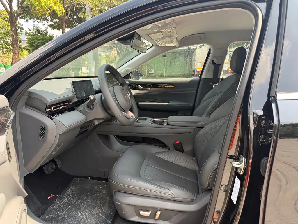 Wuling Xingguang — миниатюра 12