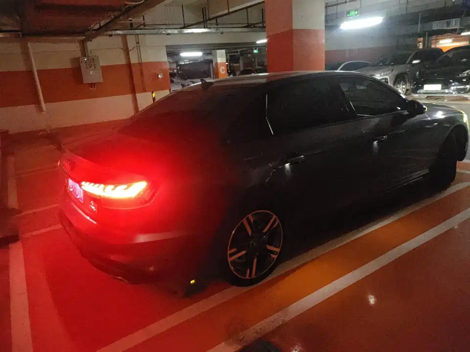 Audi A4L — миниатюра 9