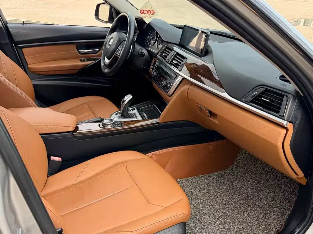 BMW 3 Series — миниатюра 13