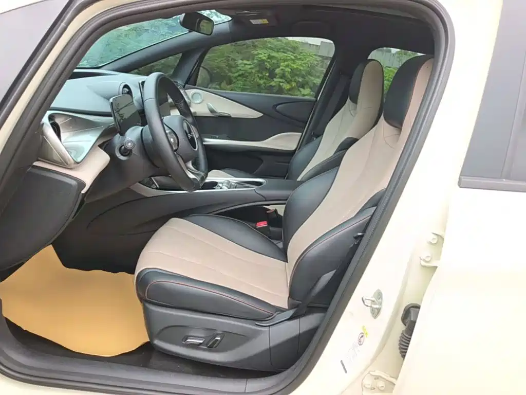 BYD Dolphin — миниатюра 15