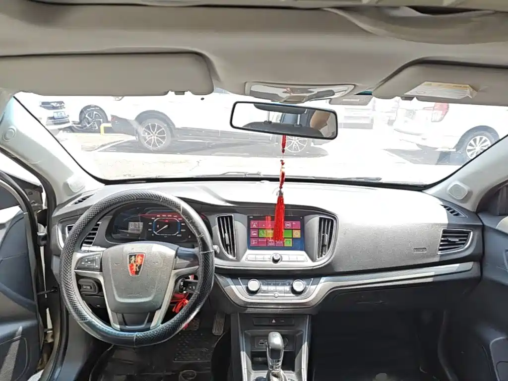 Roewe 360 — миниатюра 10