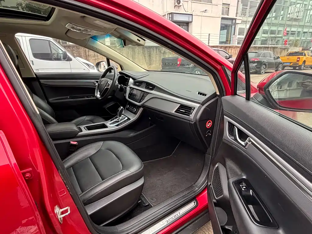 GEELY AUTOMOBILE EMGRAND GS