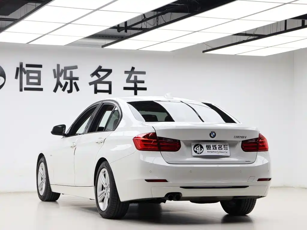 BMW 3 Series — миниатюра 24
