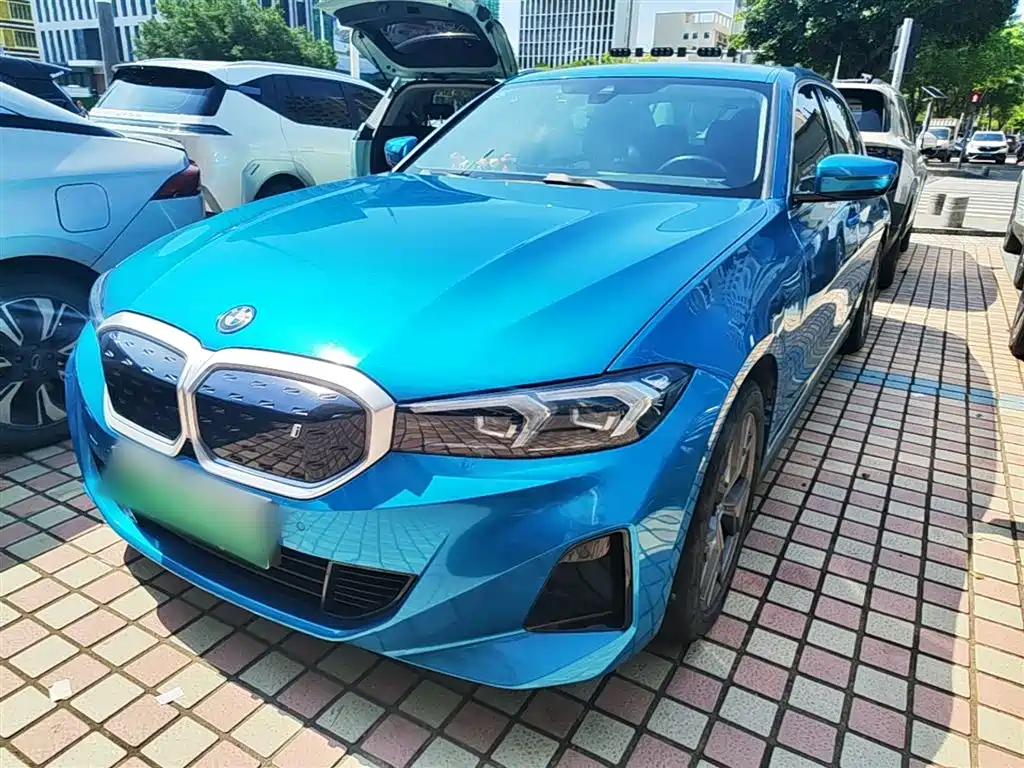 BMW i3 2023