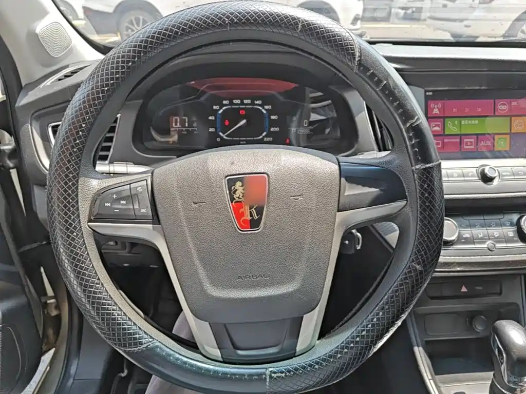 Roewe 360 — миниатюра 11