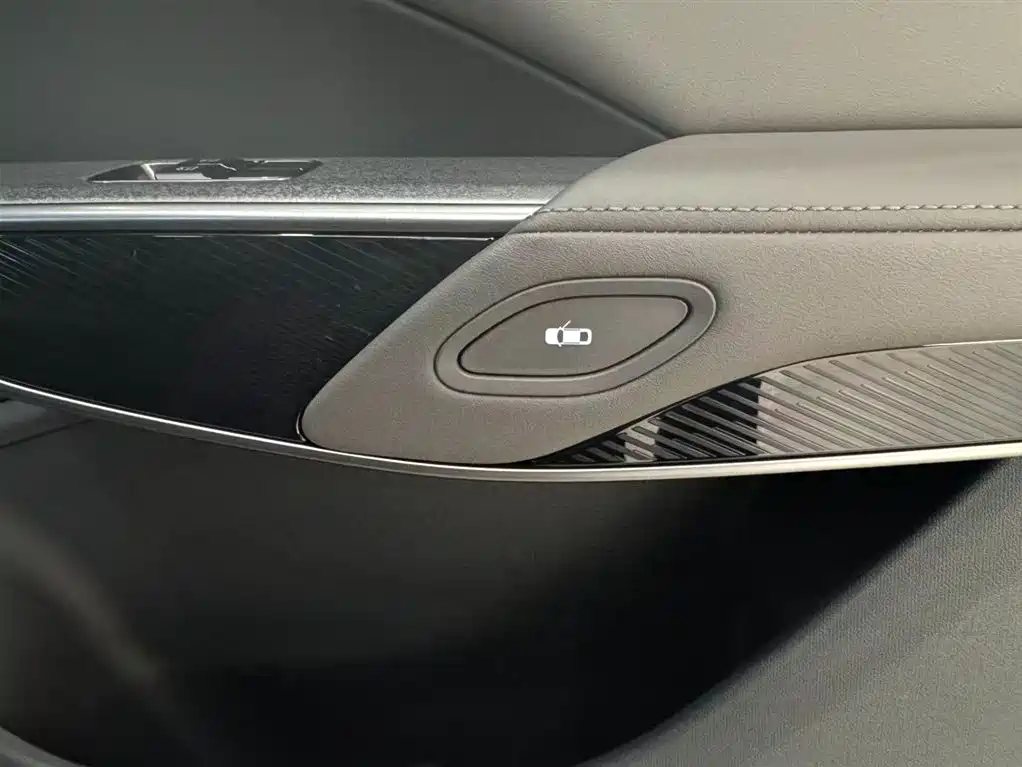 Hongqi HONGQI TIANGONG 08