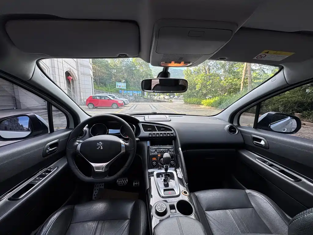 Peugeot 3008 2013 1.6THP AT
