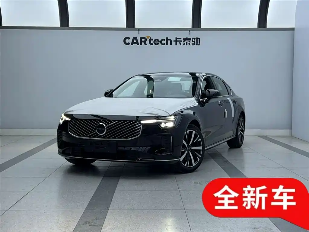 Volvo S90 2026 B5 Luxury