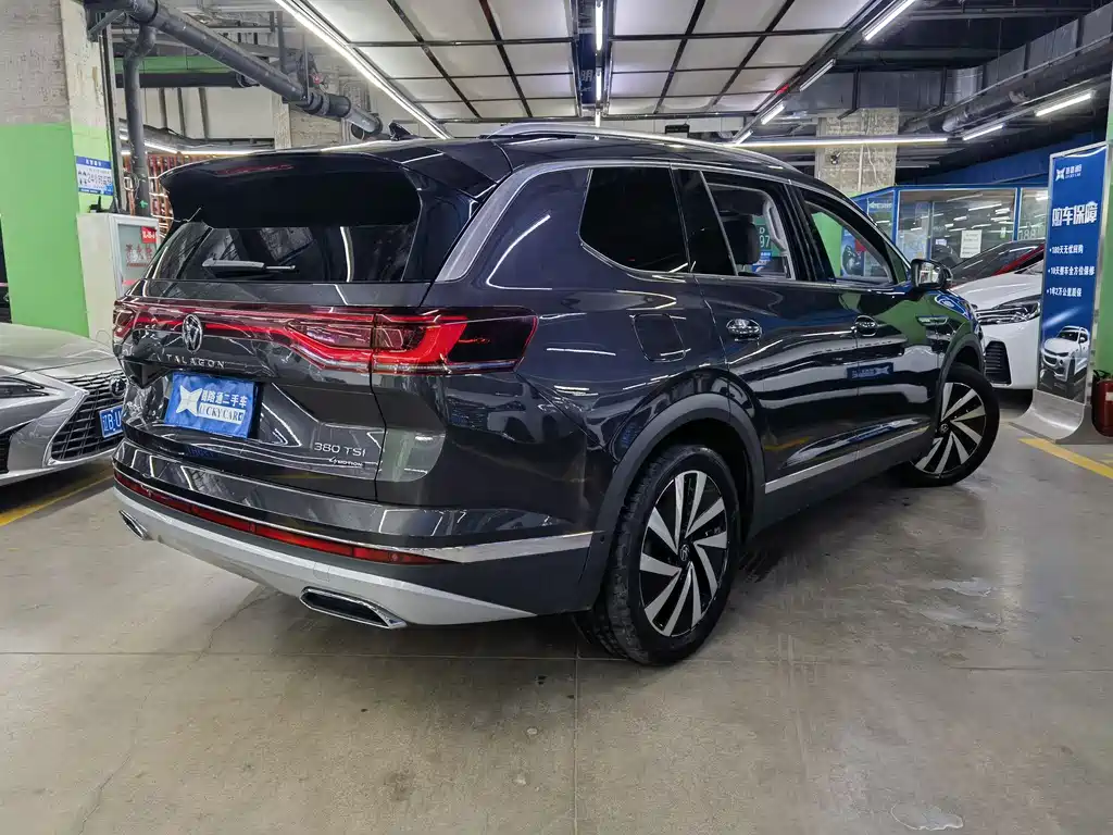 Volkswagen Viloran 2022 380TSI Luxury Pro 6 мест