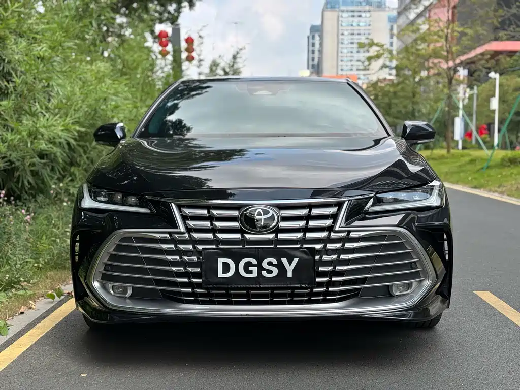 Toyota Avalon — миниатюра 2