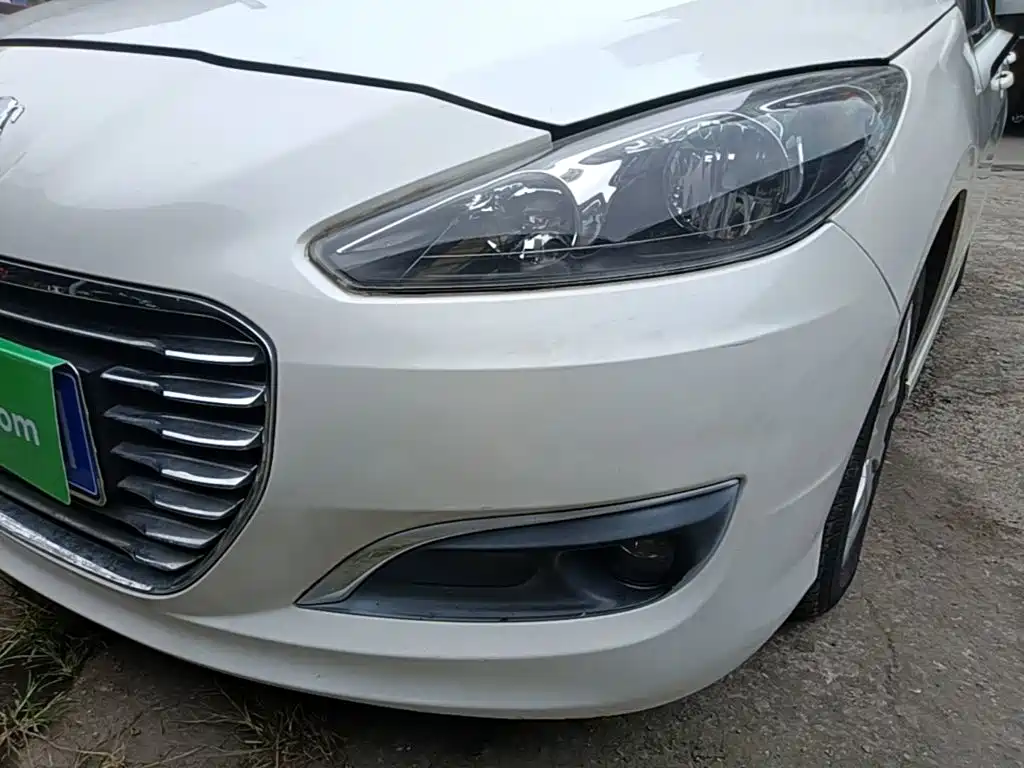 Peugeot 308 — миниатюра 24