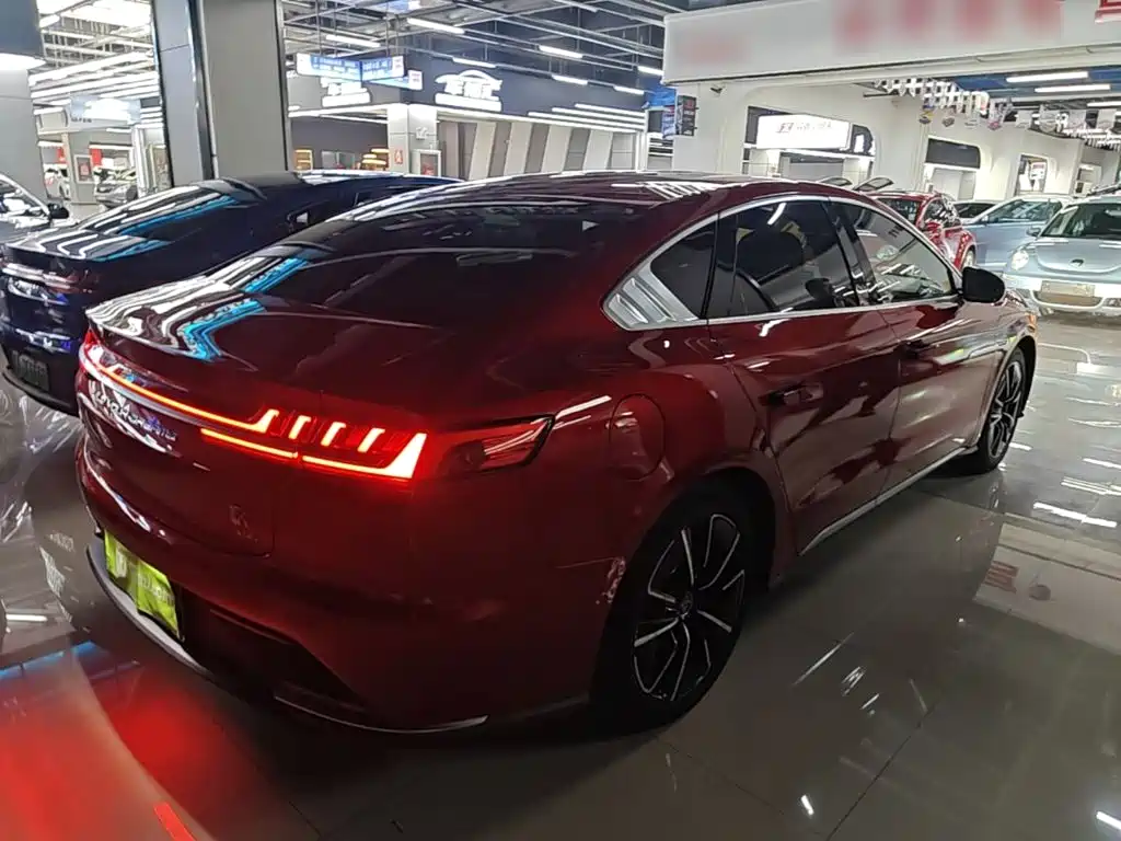 BYD Han — миниатюра 7